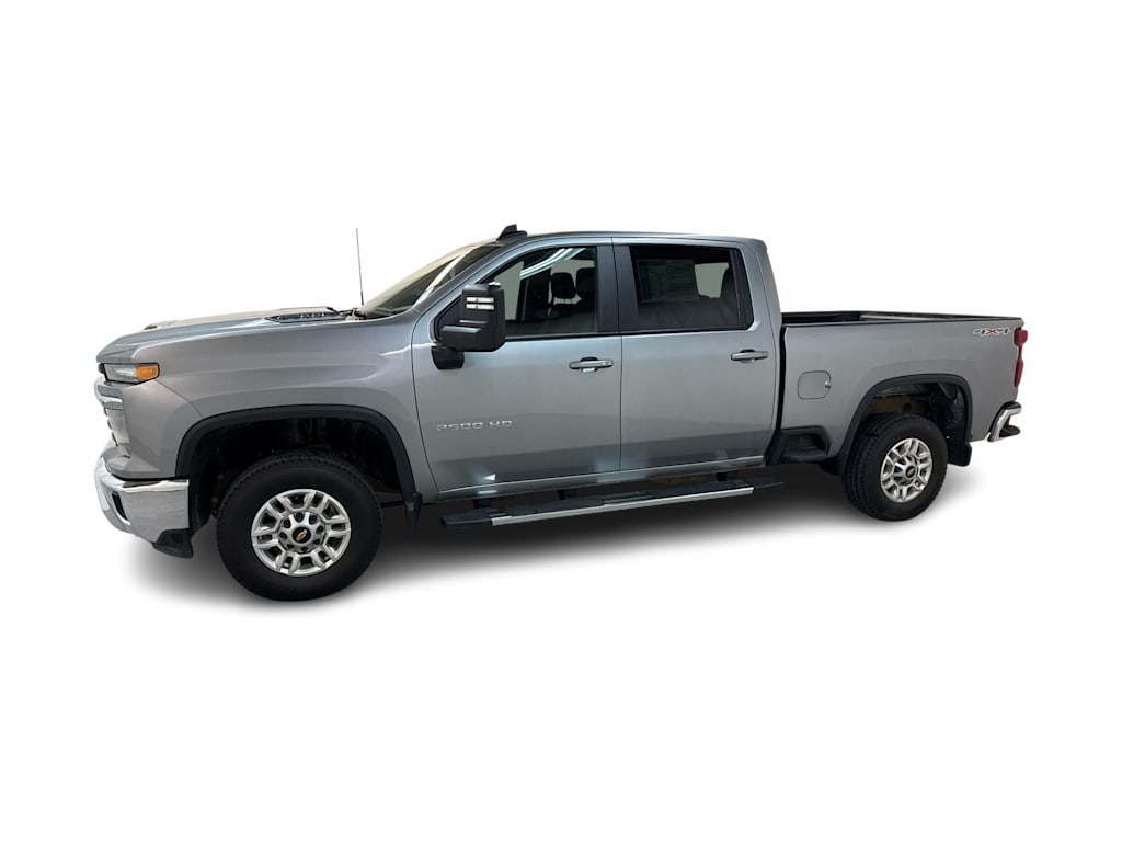 Thumbnail: 2025 Chevrolet Silverado 2500 - 3