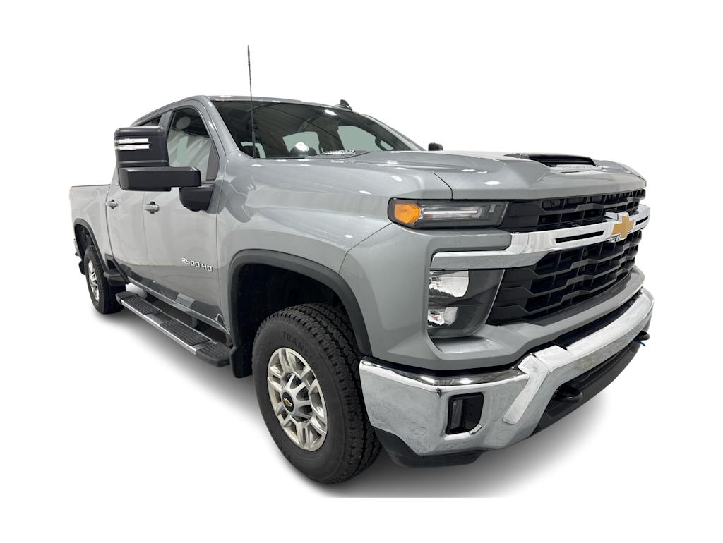 Thumbnail: 2026 Chevrolet Silverado 2500 - 17