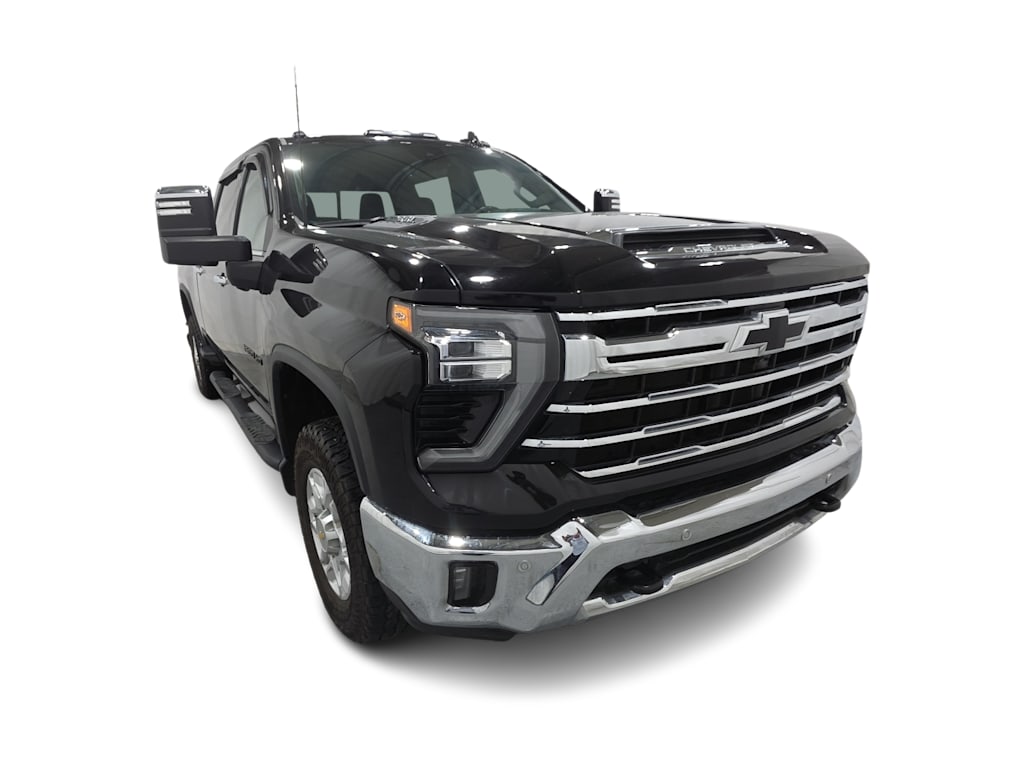 Thumbnail: 2024 Chevrolet Silverado 3500 - 17