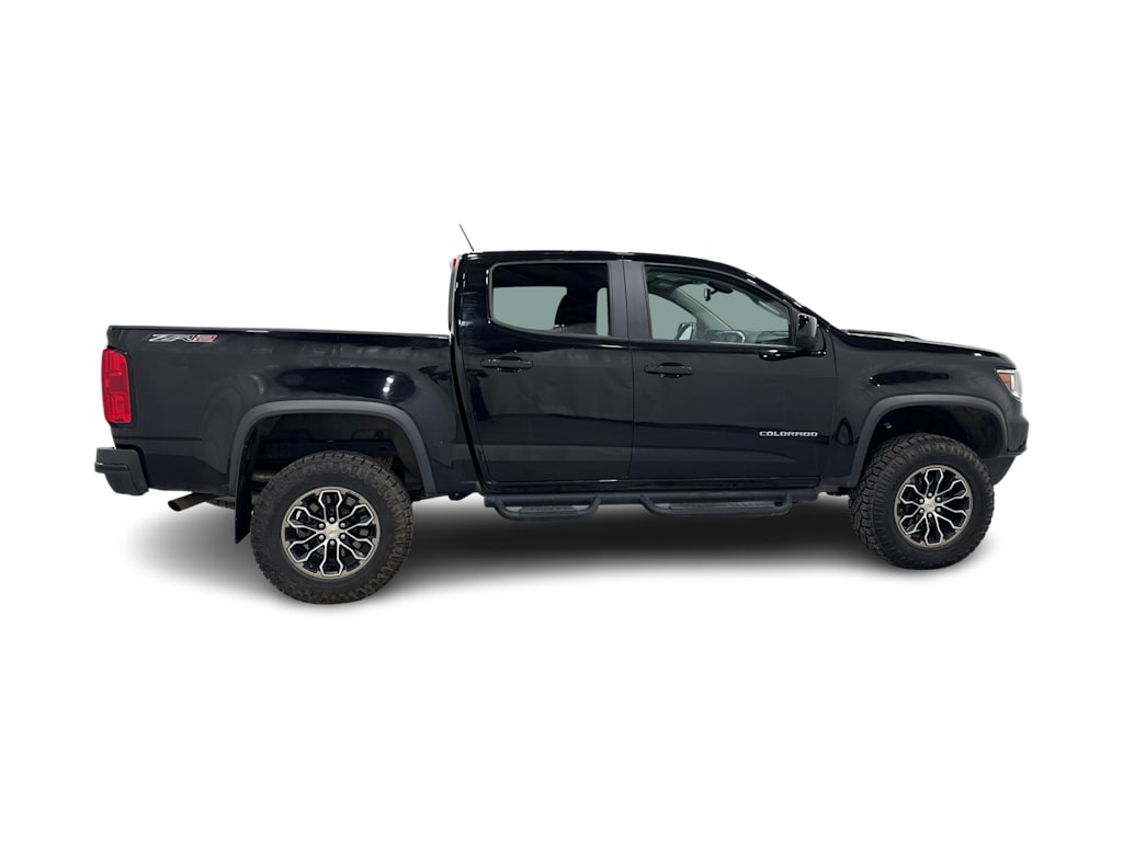 Thumbnail: 2022 Chevrolet Colorado - 15