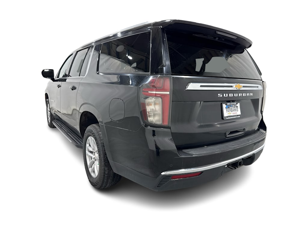 Thumbnail: 2023 Chevrolet Suburban - 4
