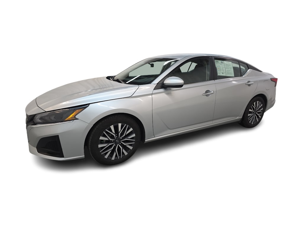 Thumbnail: 2023 Nissan Altima - 2