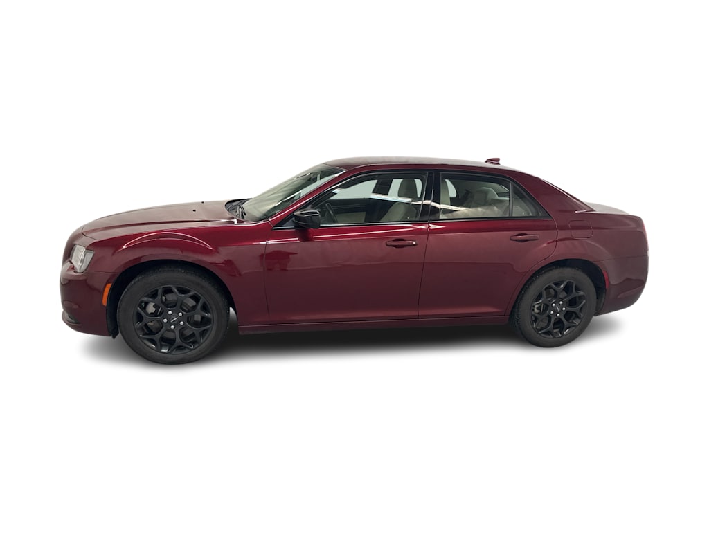 2022 Chrysler 300 Touring 3