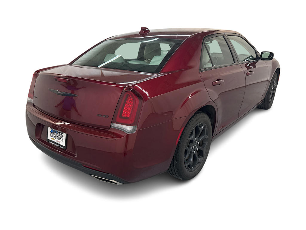 2022 Chrysler 300 Touring 15