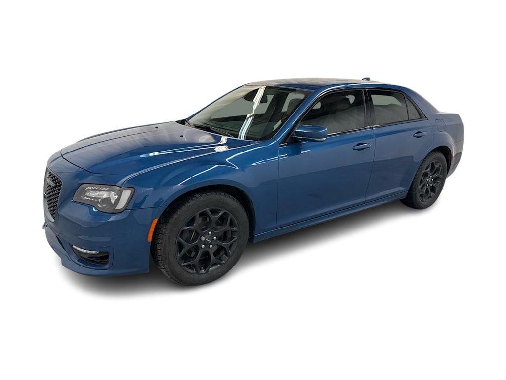 2021 Chrysler 300 Touring 3