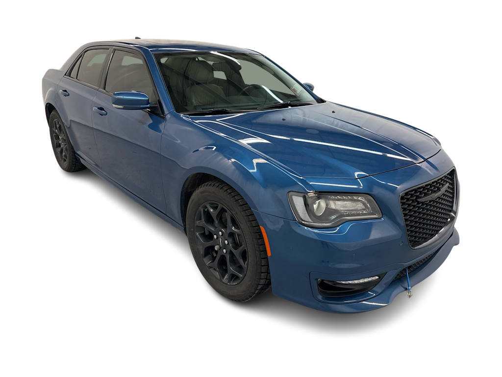 2021 Chrysler 300 Touring 18