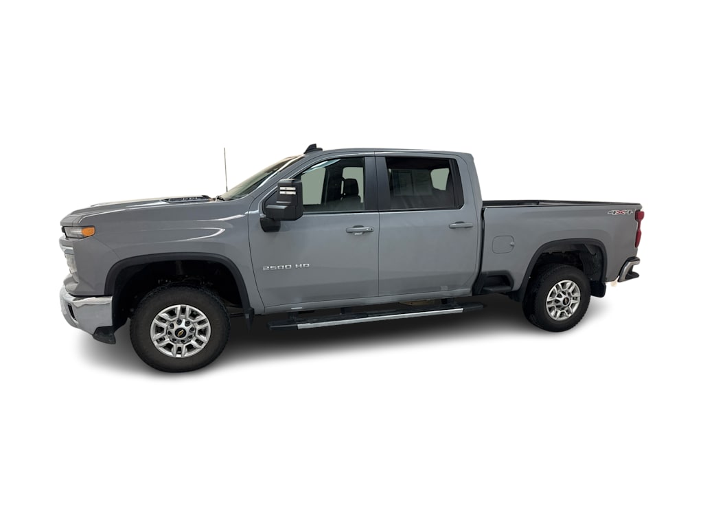 2024 Chevrolet Silverado 2500 LT 3