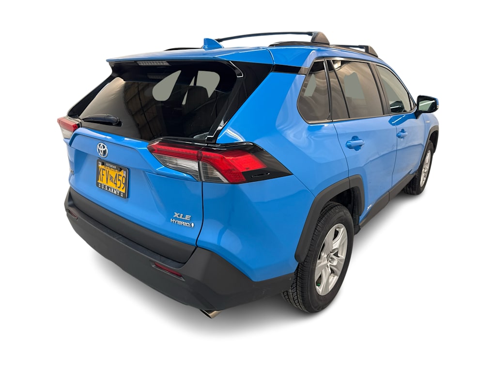 2021 Toyota RAV4 XLE 15