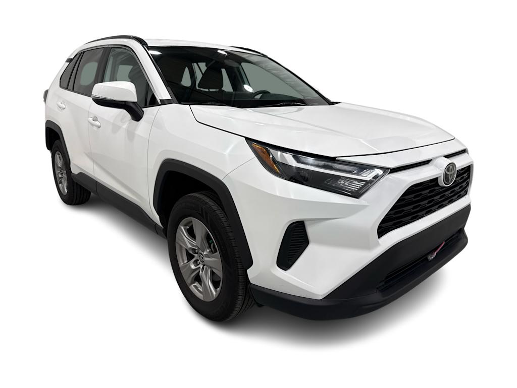 Thumbnail: 2023 Toyota RAV4 - 17