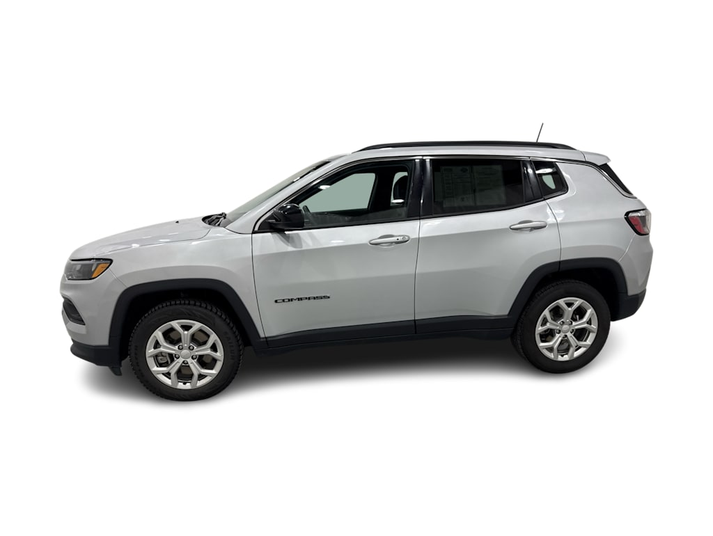 Thumbnail: 2024 Jeep Compass - 3