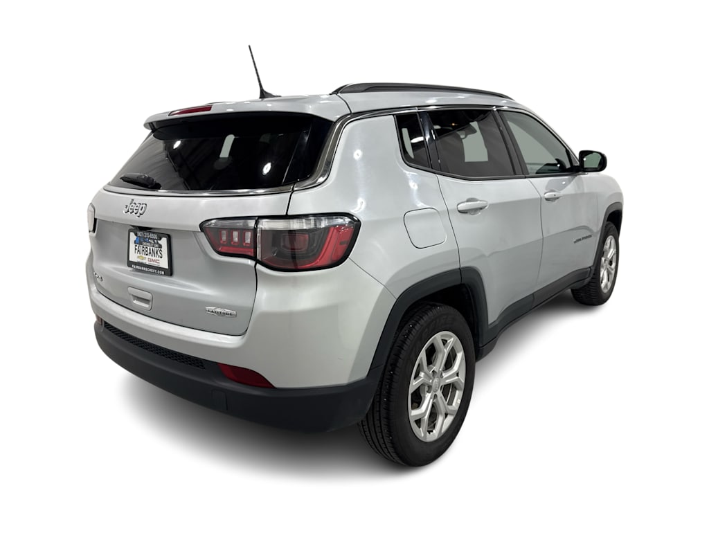 Thumbnail: 2024 Jeep Compass - 16