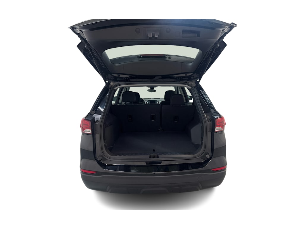 Thumbnail: 2024 Chevrolet Equinox - 12