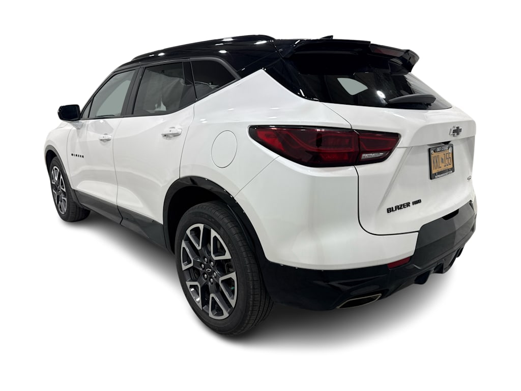 Thumbnail: 2023 Chevrolet Blazer - 4