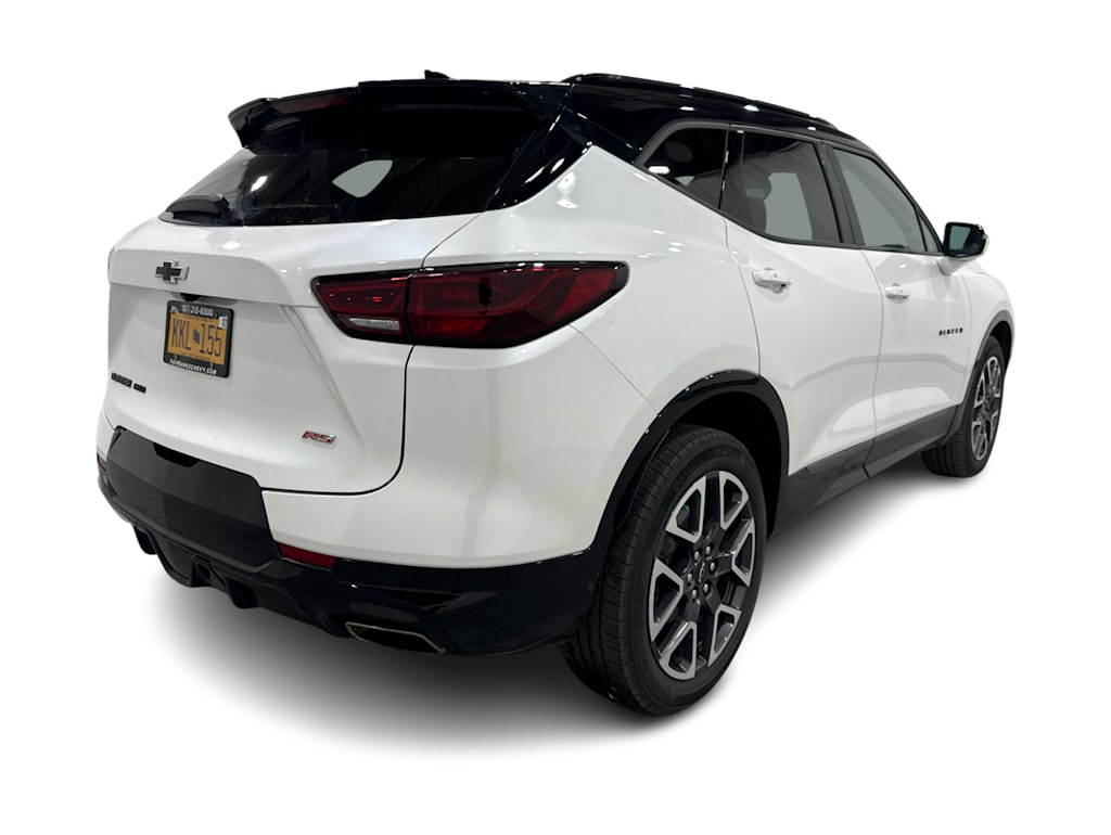 Thumbnail: 2023 Chevrolet Blazer - 17