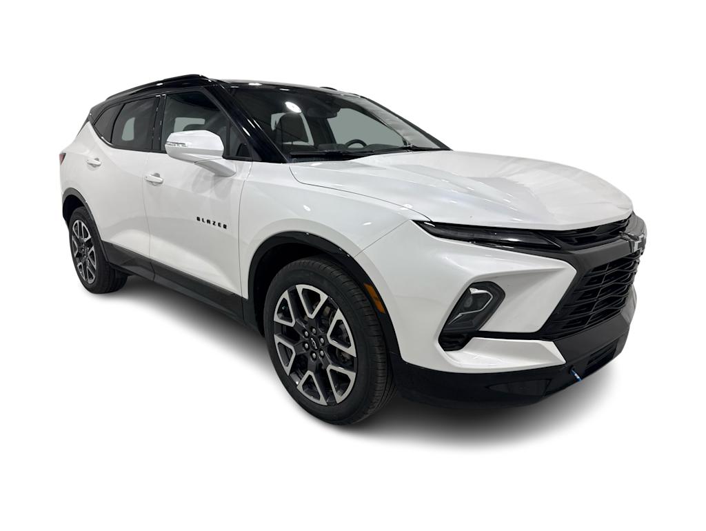 Thumbnail: 2023 Chevrolet Blazer - 19