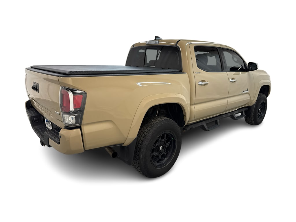 Thumbnail: 2020 Toyota Tacoma - 16