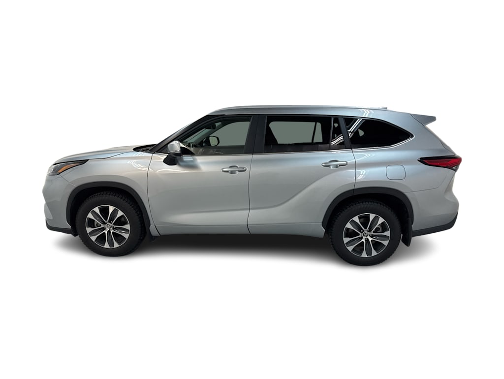 2023 Toyota Highlander XLE 14