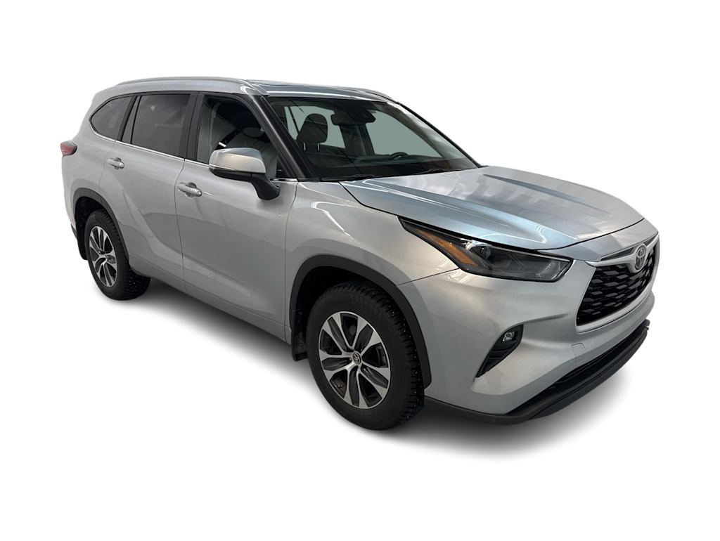 2023 Toyota Highlander XLE 19