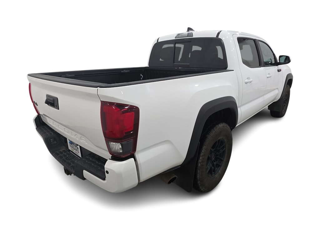 Thumbnail: 2020 Toyota Tacoma - 14