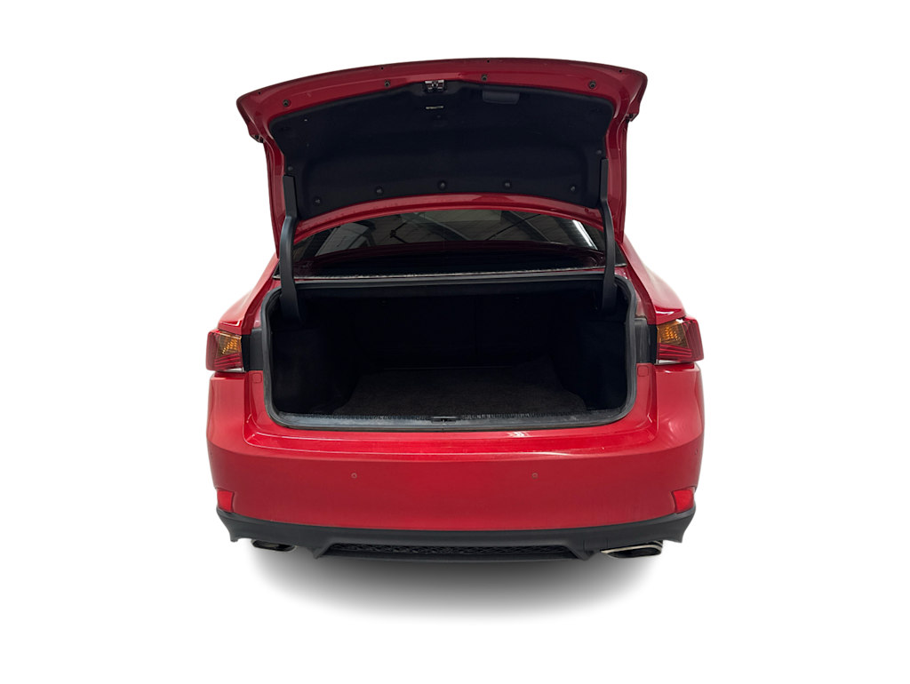 Thumbnail: 2018 Lexus IS - 11