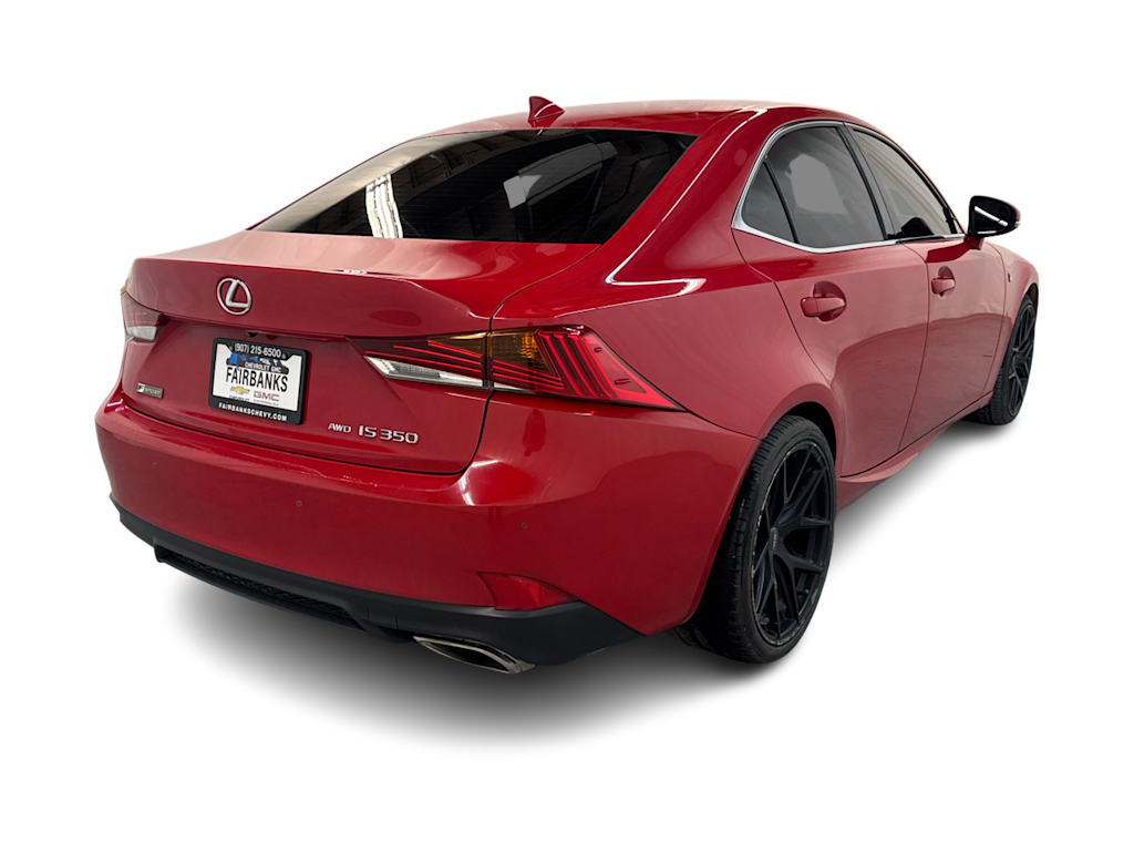 Thumbnail: 2018 Lexus IS - 12