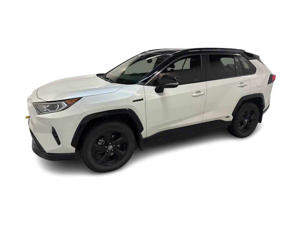 2021 Toyota RAV4 XSE 2