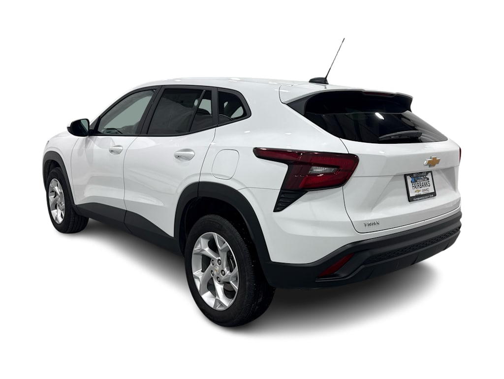 Thumbnail: 2025 Chevrolet Trax - 4