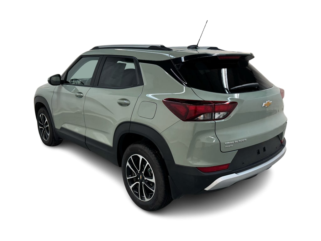 Thumbnail: 2025 Chevrolet TrailBlazer - 3