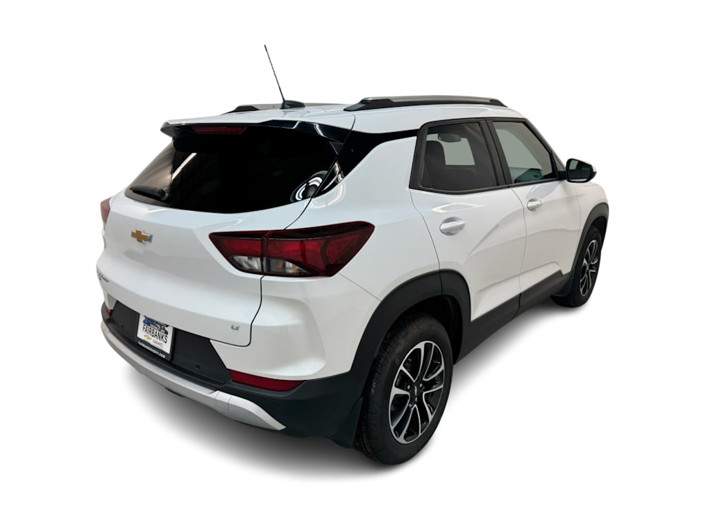 Thumbnail: 2025 Chevrolet TrailBlazer - 12
