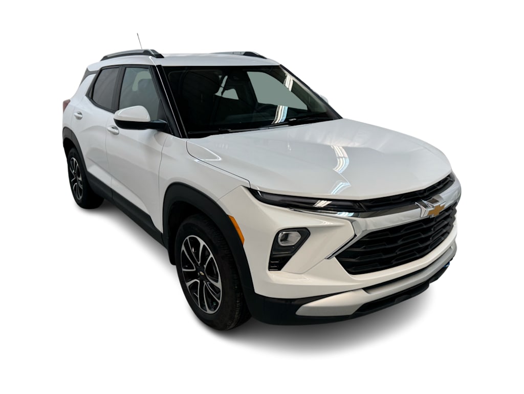 Thumbnail: 2025 Chevrolet TrailBlazer - 14