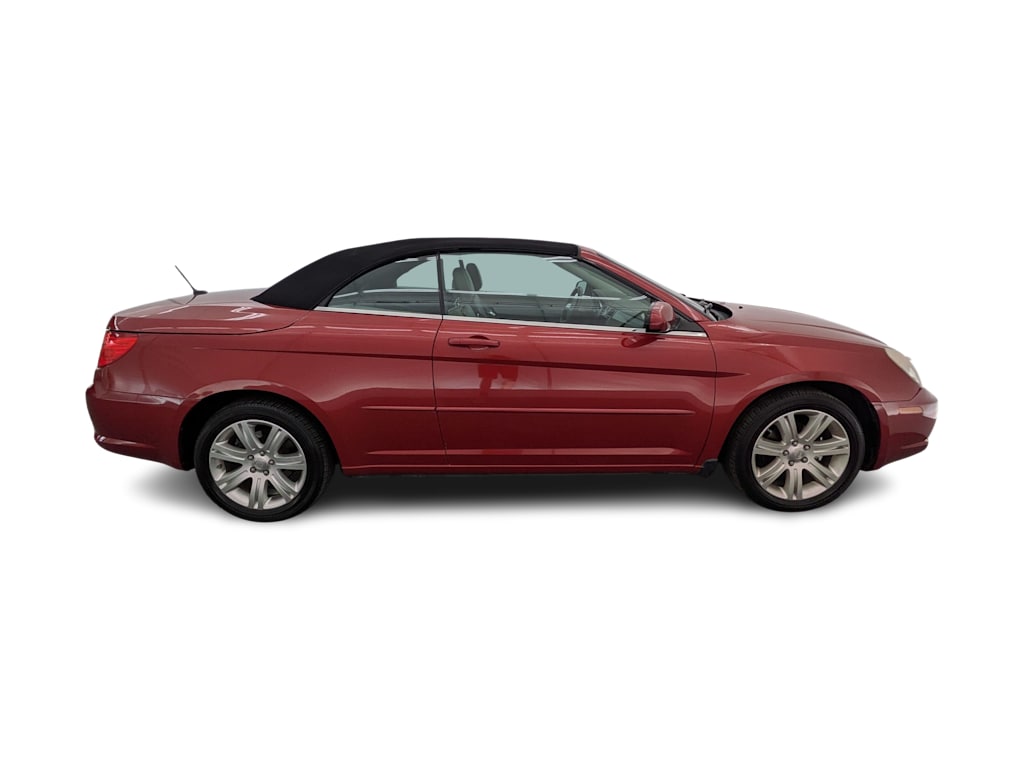 Thumbnail: 2010 Chrysler Sebring - 20