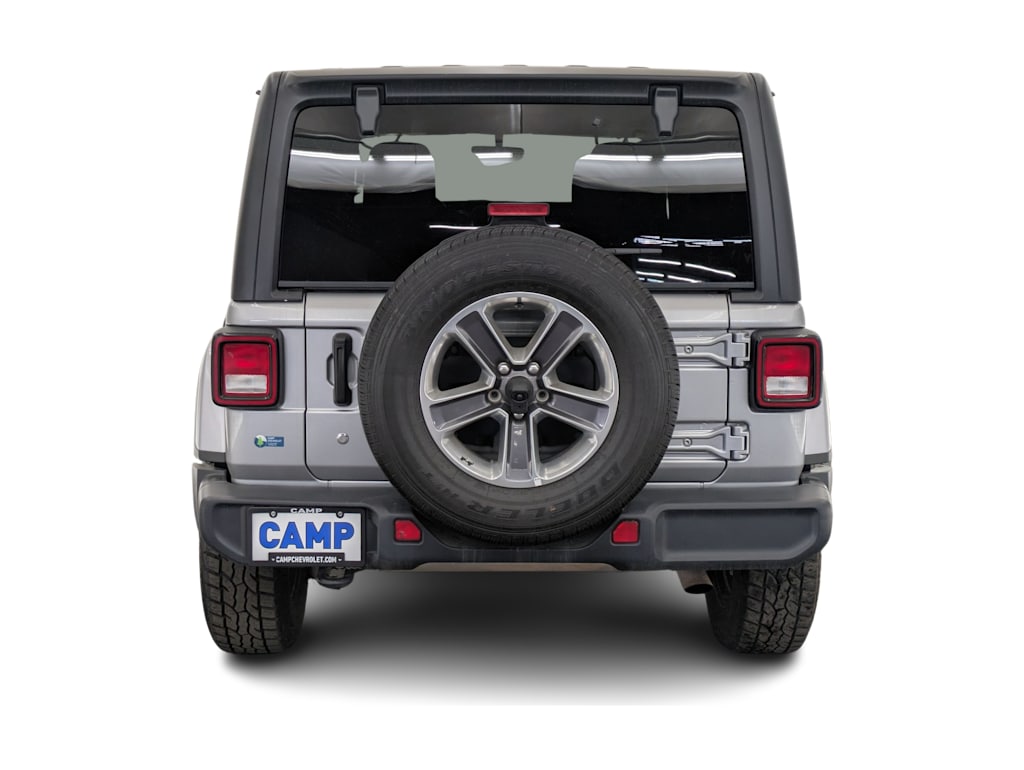 2020 Jeep Wrangler Unlimited Sahara 5