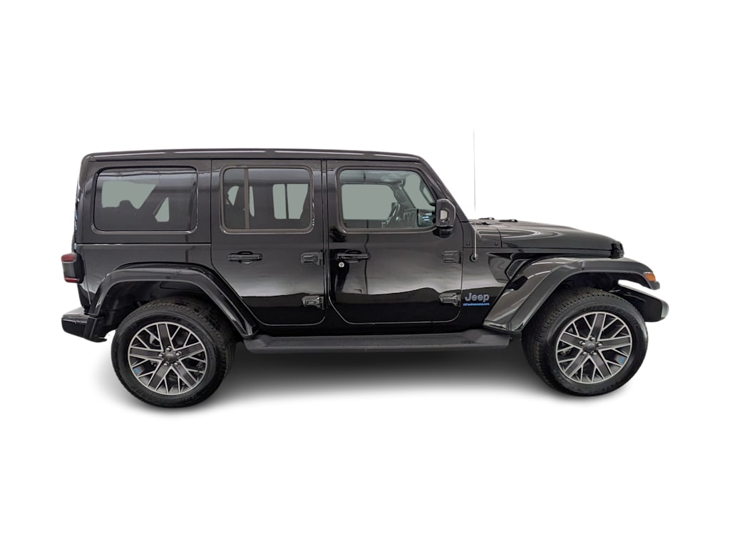 Thumbnail: 2023 Jeep Wrangler - 21