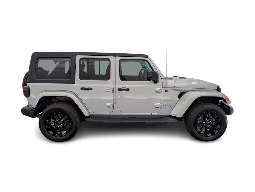 Thumbnail: 2023 Jeep Wrangler - 21