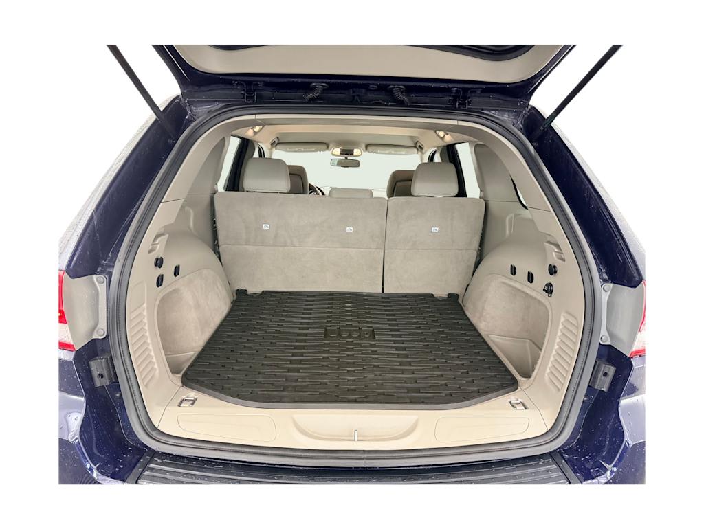 Thumbnail: 2012 Jeep Grand Cherokee - 18