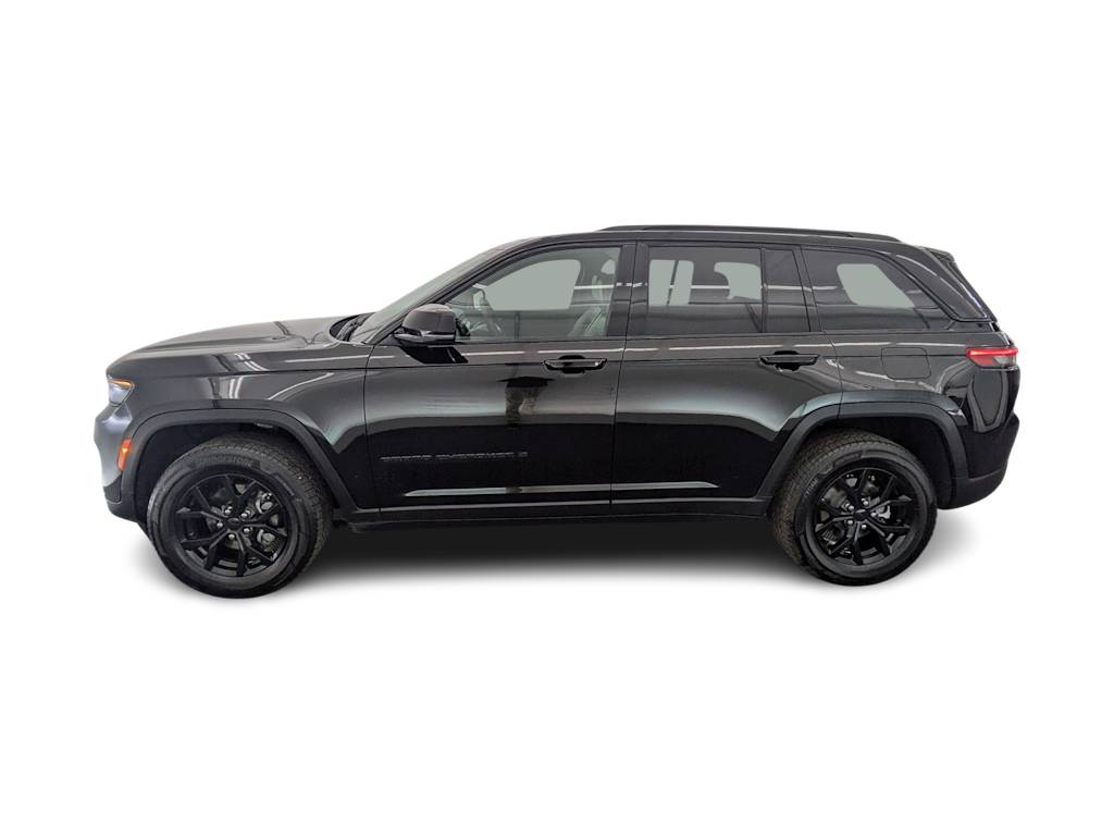 Thumbnail: 2024 Jeep Grand Cherokee - 3