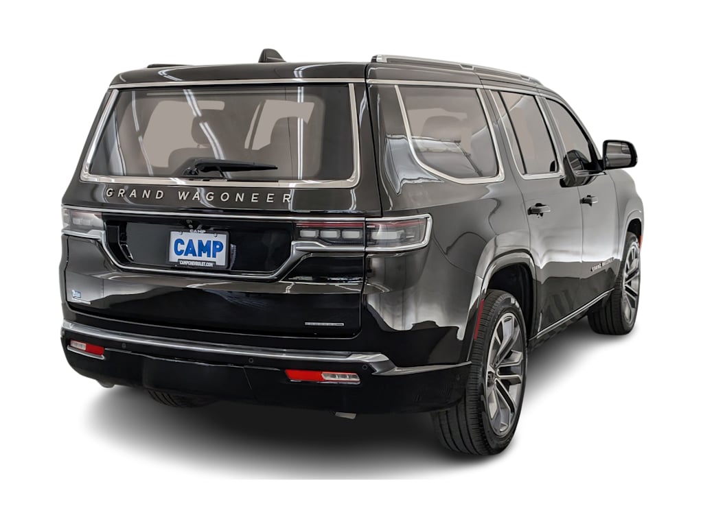 Thumbnail: 2023 Jeep Grand Wagoneer - 20