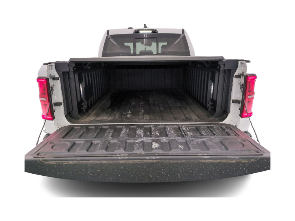 Thumbnail: 2026 RAM 1500 - 17