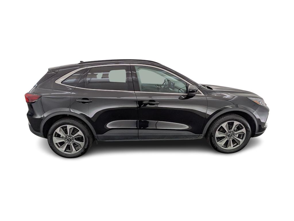 Thumbnail: 2025 Ford Escape - 22