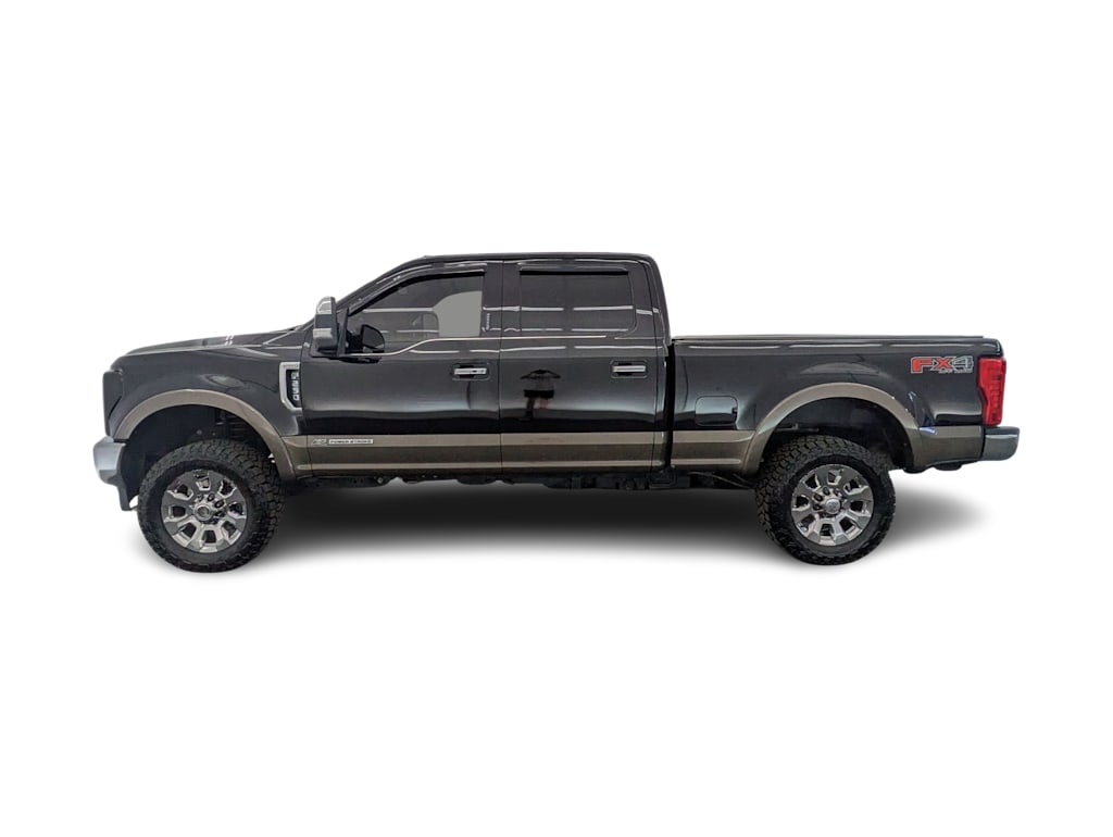 Thumbnail: 2017 Ford F-250 - 3
