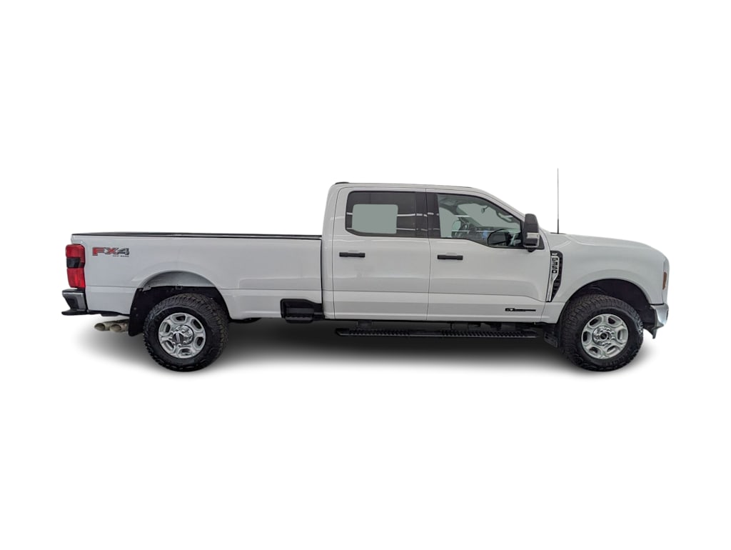 Thumbnail: 2025 Ford F-350 - 21