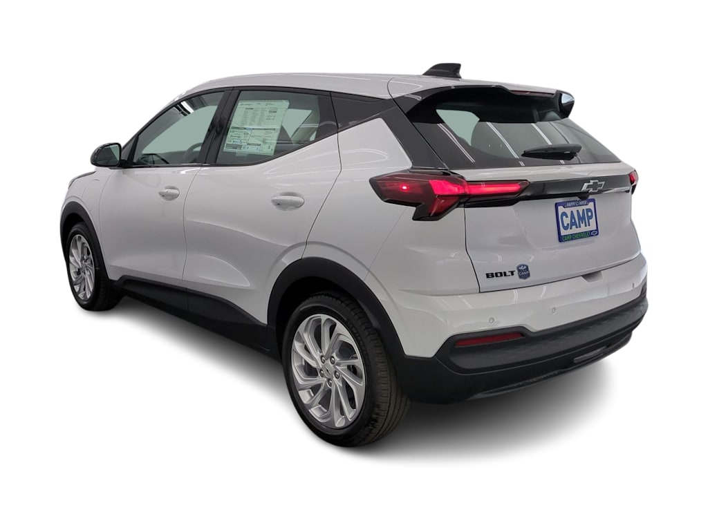 Thumbnail: 2027 Chevrolet Bolt EV - 4