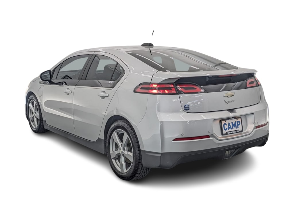 Thumbnail: 2015 Chevrolet Volt - 4