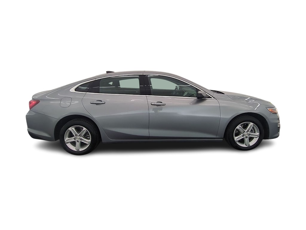 Thumbnail: 2024 Chevrolet Malibu - 22
