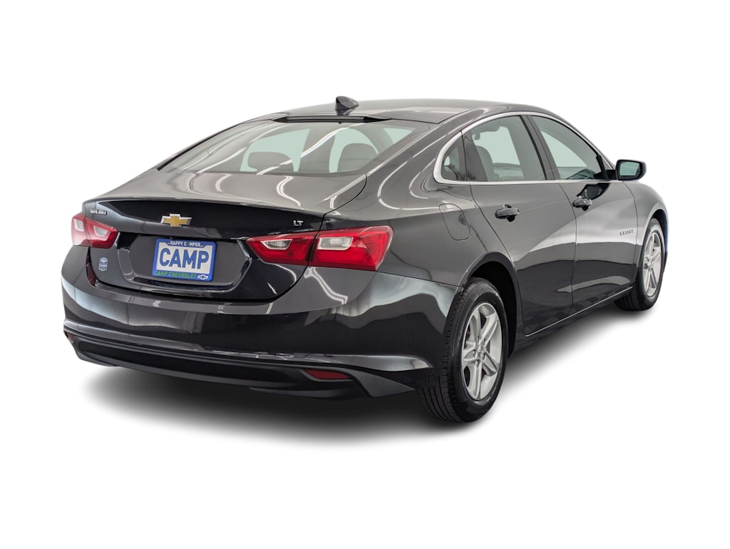Thumbnail: 2023 Chevrolet Malibu - 21