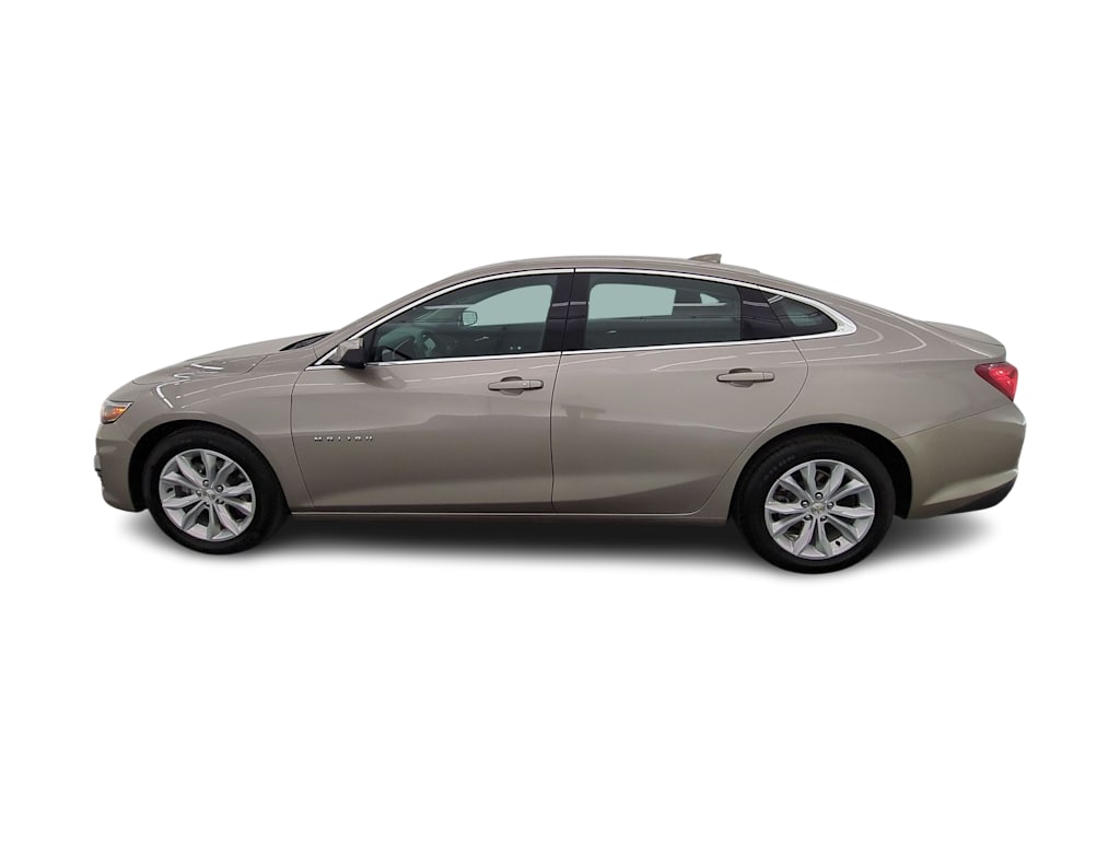 Thumbnail: 2024 Chevrolet Malibu - 3