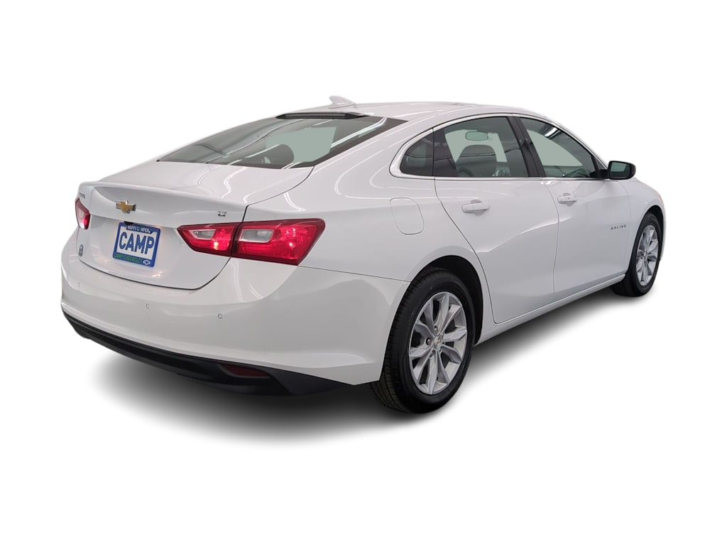 Thumbnail: 2024 Chevrolet Malibu - 21
