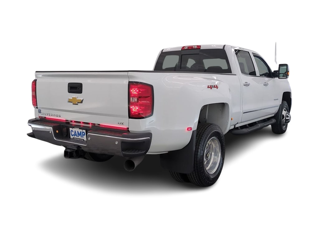 Thumbnail: 2019 Chevrolet Silverado 3500 - 21