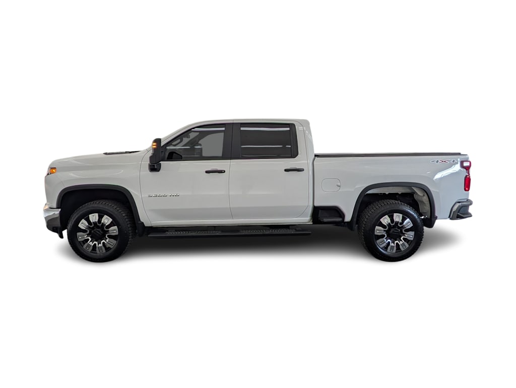 Thumbnail: 2022 Chevrolet Silverado 3500 - 3