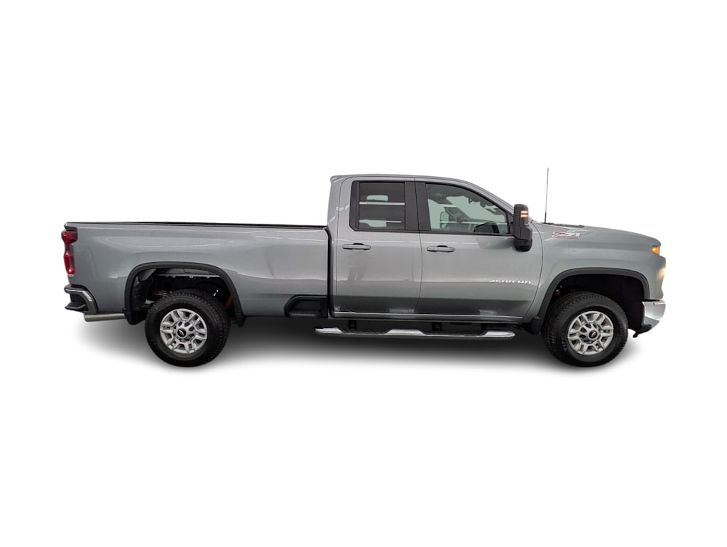 Thumbnail: 2026 Chevrolet Silverado 2500 - 22